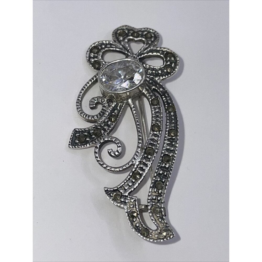 Vintage Sterling Silver 925 Marcasite Faceted Crystal Ribbon‎ Brooch Pin Classic